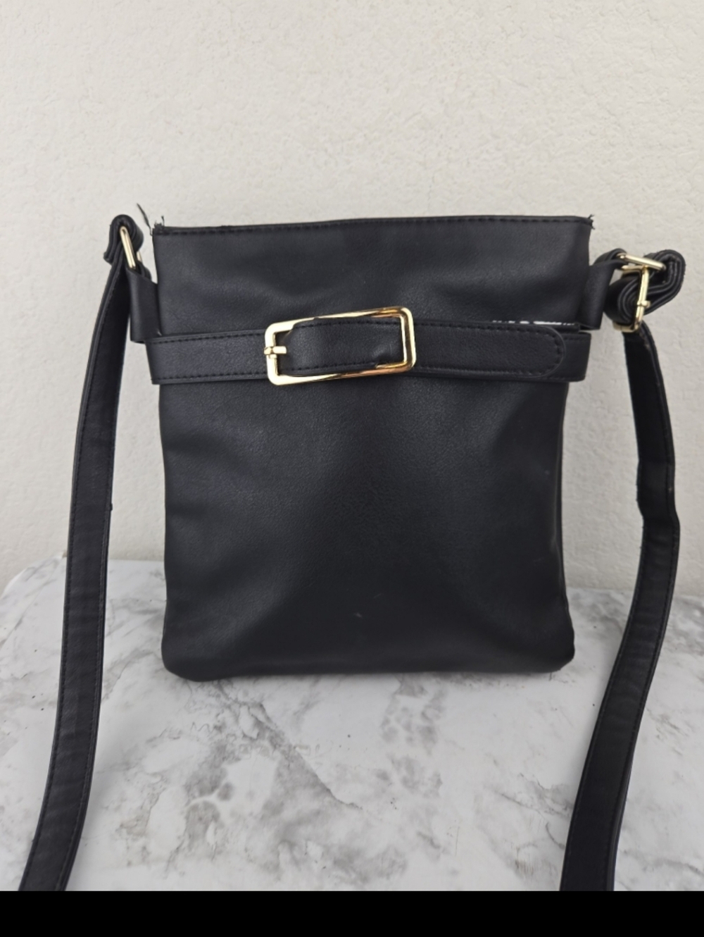 Moda Classic Black Crossbody Bag with Gold Buckle